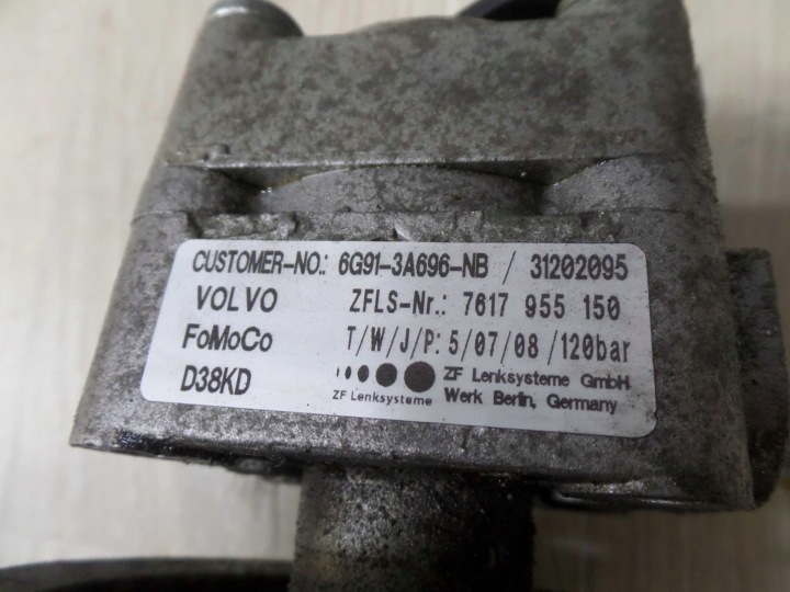 VOLVO XC90 I S80 II V70 III XC 2.4 D5 2.5 T5 POMPE AMPLIFICATEUR 31202095