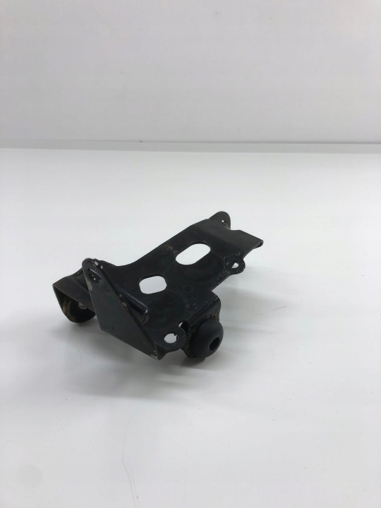 LAND ROVER RANGE ROVER EVOQUE L538 2015 POIGNÉE FIXATION POMPES ABS