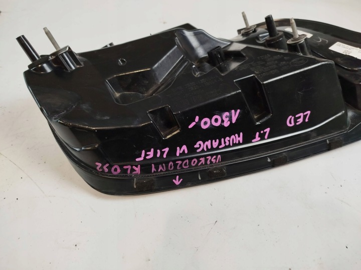 PHARE GAUCHE ARRIÈRE LED FORD MUSTANG VI LIFT JR3B13B504BF