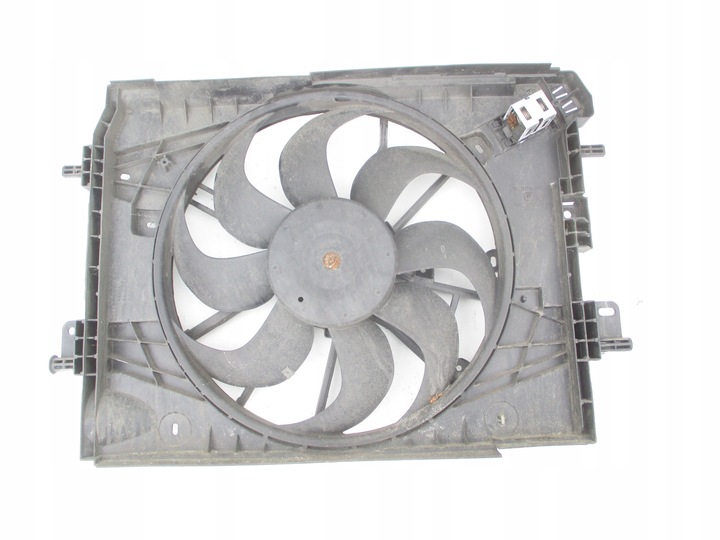 RENAULT CLIO IV CAPTUR I VENTILADOR CUERPO DEL RADIADOR 12-19 AÑO 