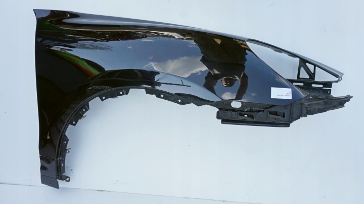 AILE DROIT AVANT PORSCHE CAYENNE II 92A