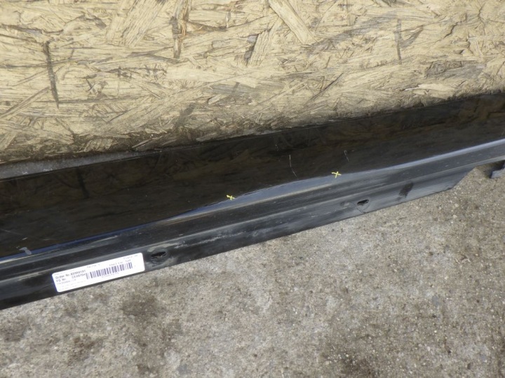 BMW 5 G30 G31 MOULURE SEUIL SEUIL DROITE