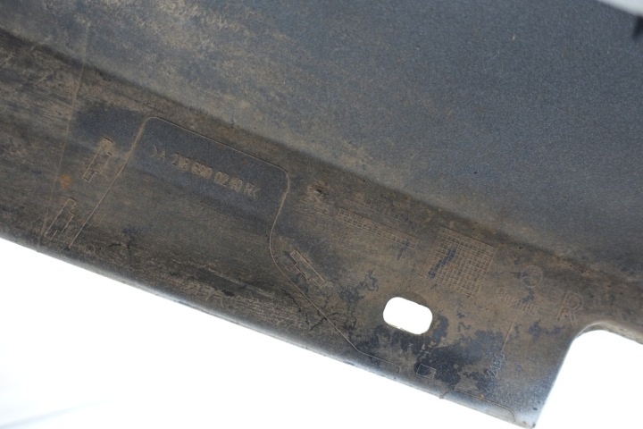 MERCEDES W218 CLS BAGUETTES SEUIL MOULURE GAUCHE DROITE 799 REVÊTEMENT SEUIL