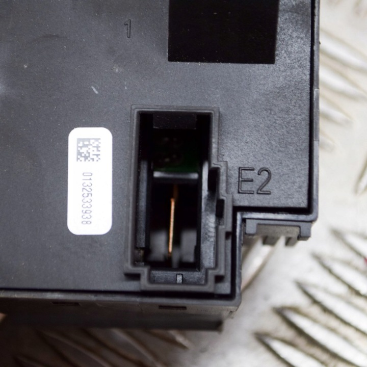 MERCEDES-BENZ GLC X253 C253 2018 CHÂSSIS MODULE FUSIBLES