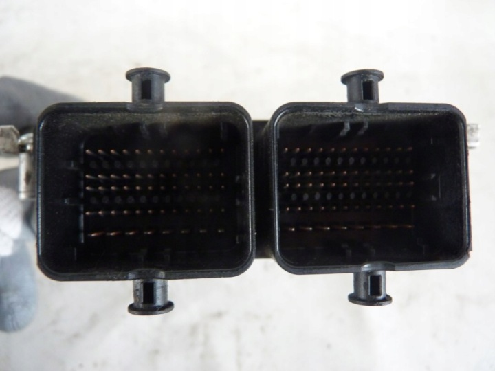 ORDINATEUR MOTEUR SUZUKI SPLASCH 1.2 08-14