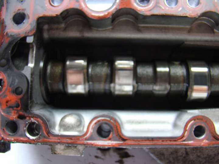 COUVERCLE DE SOUPAPES ARBRES IVECO DUCATO 2.3 EURO 3 NOMINAL 504052453