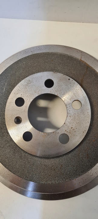 TAMBOUR DE FREIN DIA ENSEMBLE MAXIMAL 9.114″ SKODA OKTAVIA ROOMSTER VOLSKWAGEN POLO V