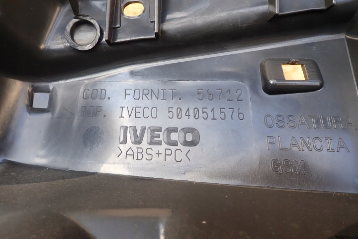 IVECO DAILY 3 III TABLEAU DE BORD COCKPIT 1998-2008R CONSOLE