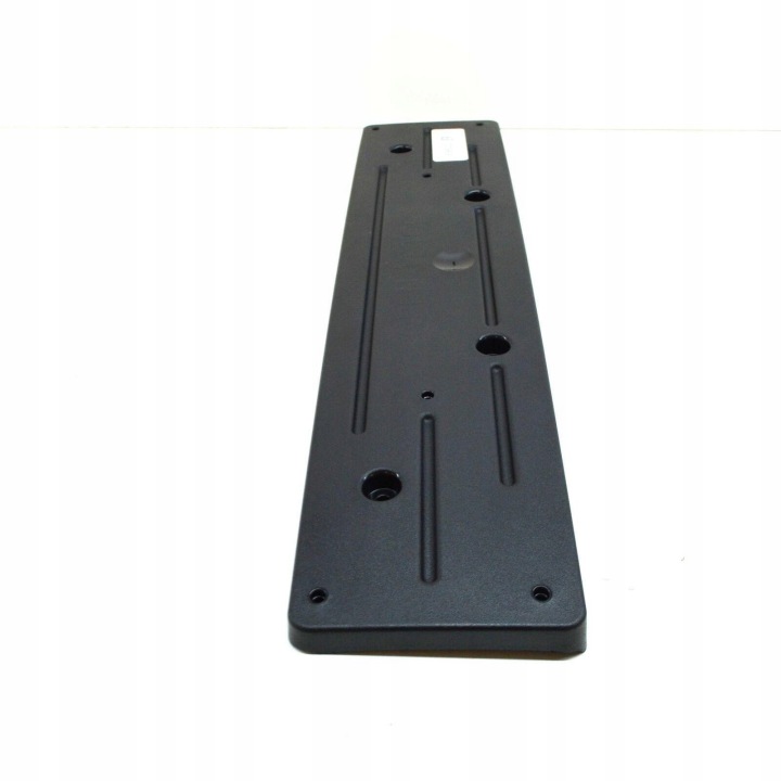 NOSNIK CADRE DE PLAQUE D'IMMATRICULATION AVANT BMW X5 G05 09 2017 12 2019