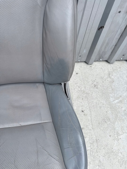 ENSEMBLE SIÈGES LEXUS GS300 GS430 GS450H 05-12.