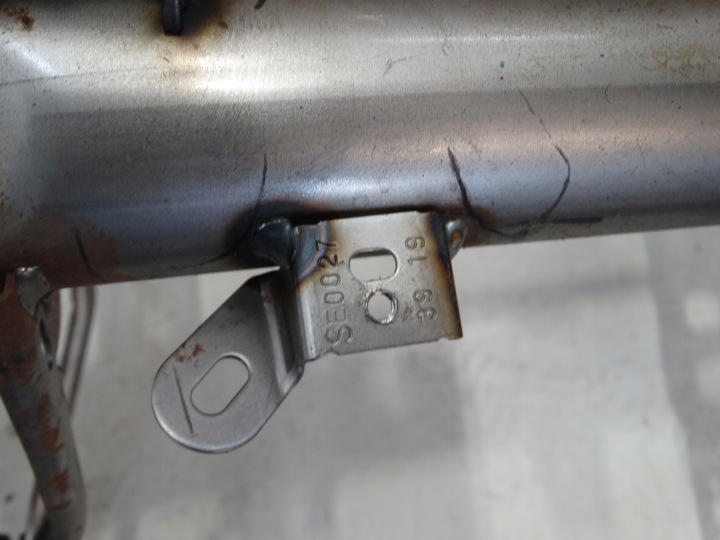 POUTRE SOUS PLANCHE SUPPORT CHÂSSIS CONSOLES OPEL CORSA F 9829463080