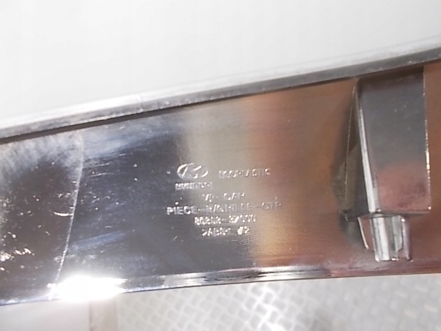 CHROME MOULURE CALANDRE HYUNDAI I40 11-15 86353-3Z000 ORIGINAL