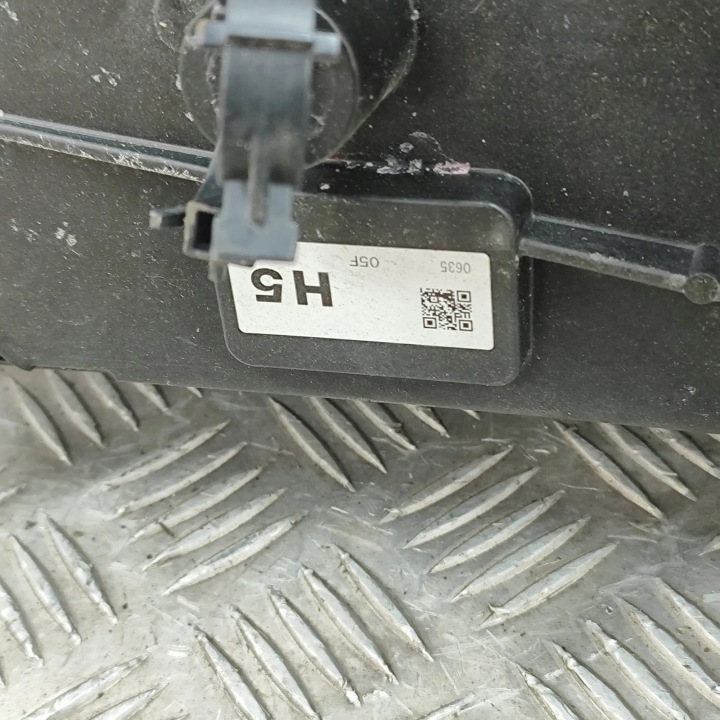 PIÈCES REFROIDISSEMENT TOYOTA C-HR 2 PIÈCES _H2_) 2685004000 30747862 2.0L 145KW
