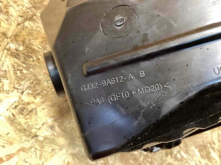 CHÂSSIS FILTRE AIR LAND ROVER DISCOSPORT L550 GJ32-9600-AD LR071943