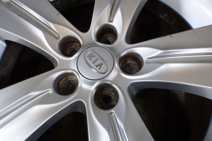 KIA SPORTAGE III JANTE 17 ET35 5X114.3 52910-3U200 100% DROITE