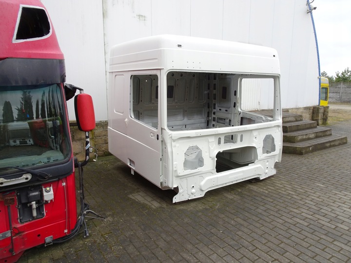 CABINA DAF XF 106 2017 AÑO 19 500 . 