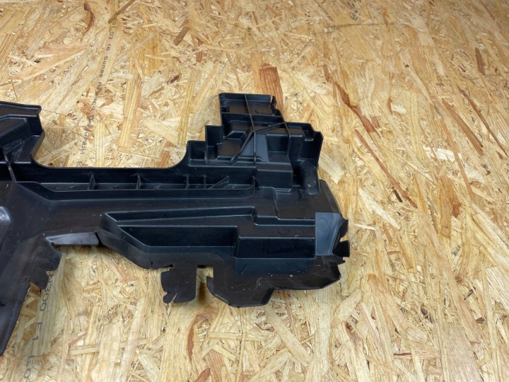 VOLANT ADMISSION AIR AVANT DROITE OPEL CORSA F 9829756680 2019-