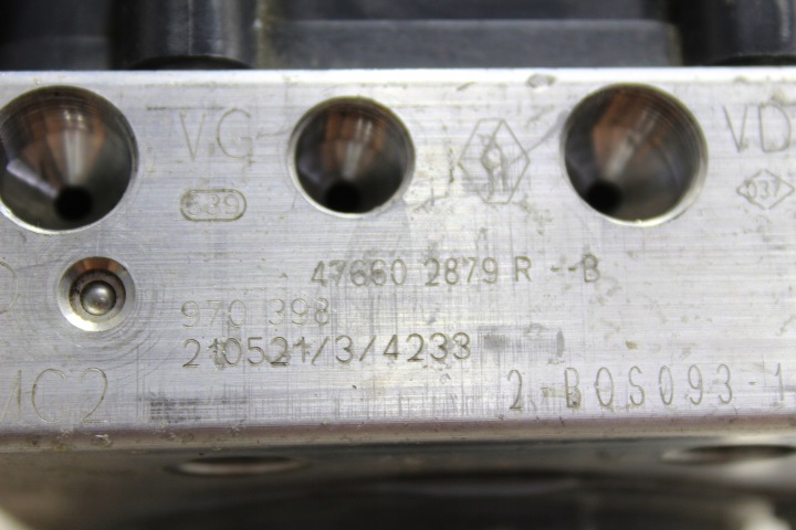 ZOE II LIFT POMPE ABS DE FREIN 476602879R