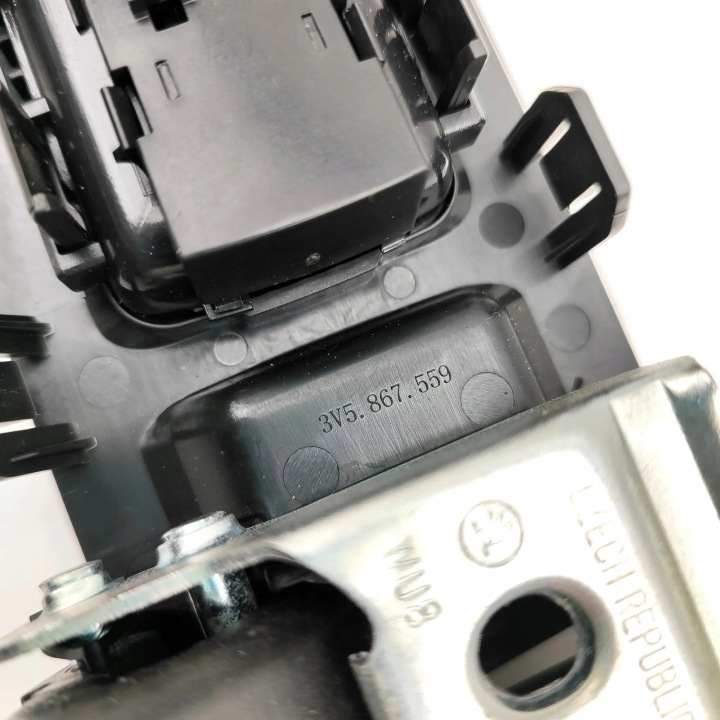 ÉCLAIRAGE INTERNE SKODA SUPERB III (3V3) 3V5867559 34289054 2.0L 110KW