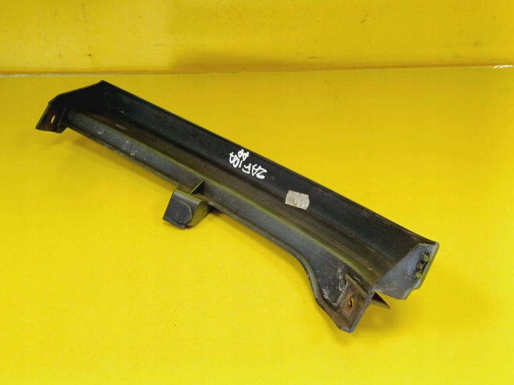 MOULURE SOUS LAMPE DROIT AVANT OPEL ZAFIRA A 90580652 NR114