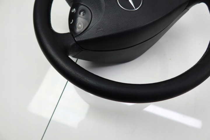MERCEDES W211 E-KLASA VOLANT COMMUTATEURS 2114602103