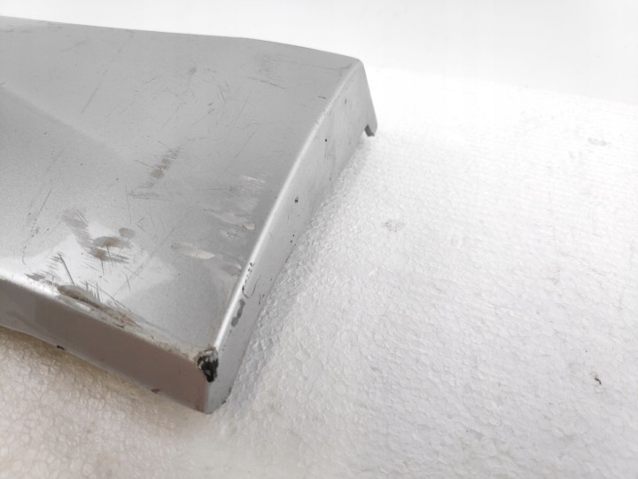 AUDI Q5 8R MOULURE PORTES DROIT ARRIÈRE 8R0853970E