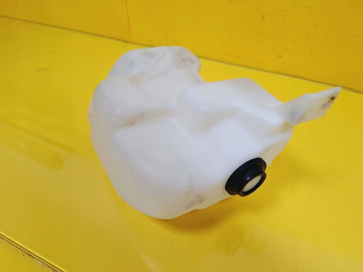 ZBIOTNICZEK RÉSERVOIR LIQUIDE LAVE-GLACES 1J0955453B AUDI A3 8L NR274
