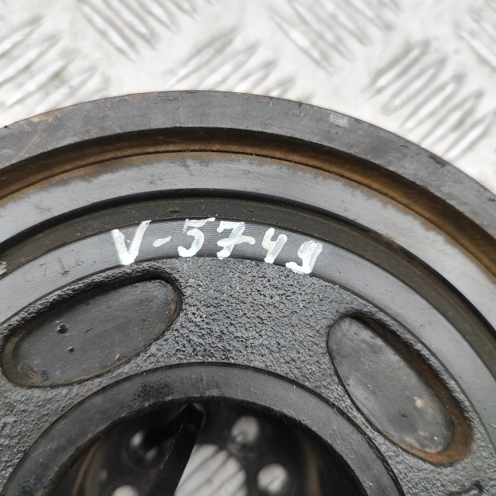 KOLO POULIE ARBRE VILEBREQUIN PORSCHE CAYENNE (92A) 95810224110 33943091 3.0L