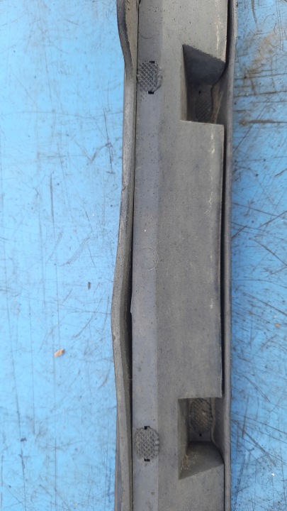MOULURE SEUIL DROITE VOLVO S40 V40 30618433