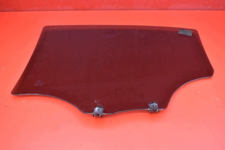 GLACE LATÉRALE DROITE ARRIÈRE ARRIÈRE PEUGEOT 208 1 I 5D LIFT 15-19