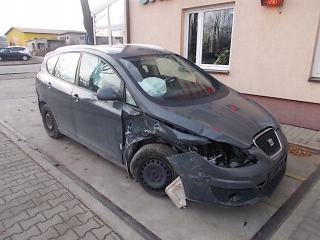 ALTEA PROTECTION CALANDRE SRYSKOWACZE 5P0854943E