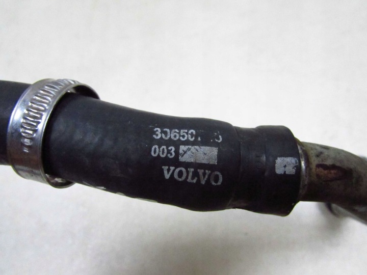 VOLVO XC90 LIFT 2.4 D5 07-14 TUYAU FIL TUYAU CHLODNICZKI EAU 30650746