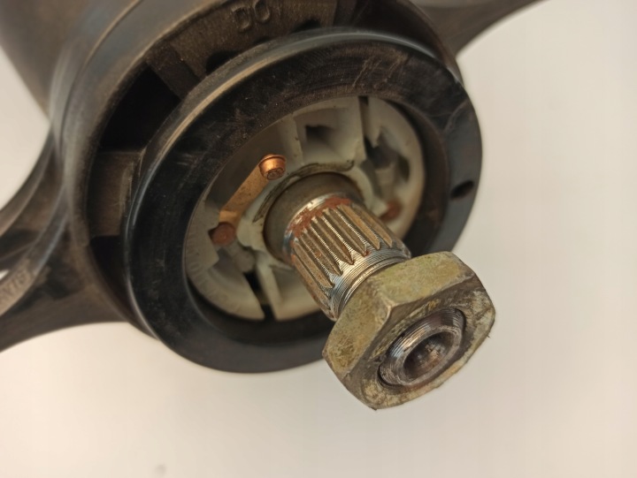 ARBRE BARRE DE LIAISON TRANSMISSION COLONNES DIRECTION AVEC KRZYZAKAMI FIAT 126P