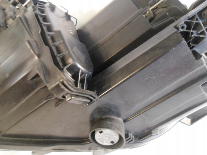 VW GOLF 7 VII SPORTSVAN 510 XÉNON DROIT PROJECTEUR PHARE AVANT AVANT