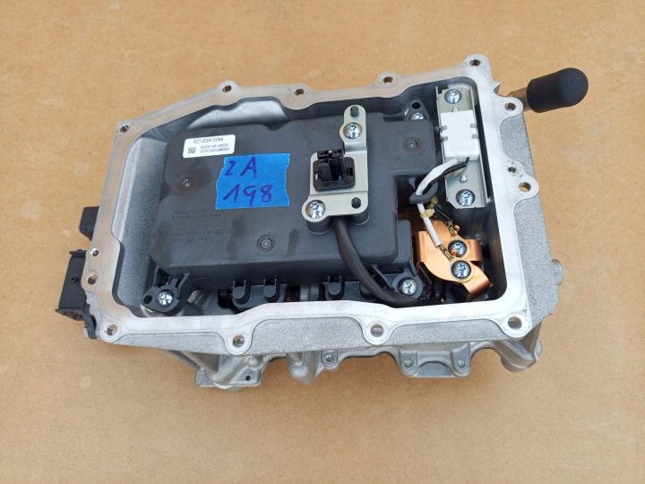 LEXUS RX500H F SPORT INWERTER INFÉRIEUR G9210-6GA020