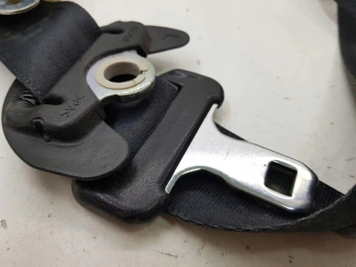 CEINTURE DE SÉCURITÉ AVANT GAUCHE TOYOTA AVENSIS BERLINE (_T27_) E40538056 2.2L