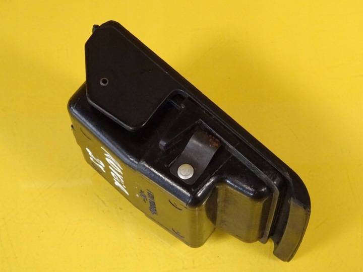 CENDRIER ROVER 25 FKH10008 NR24
