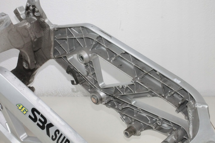 SUZUKI SV 1000 03-07 CHÂSSIS AVEC DOCUMENTS EUROPÉENS 2006