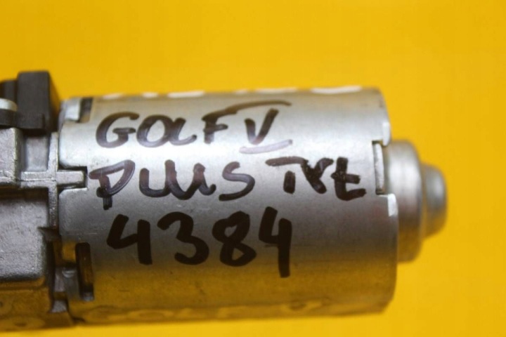 PETIT MOTEUR ESSUIE-GLACES ARRIÈRE VW GOLF V PLUS 5M0955711B 0390201809