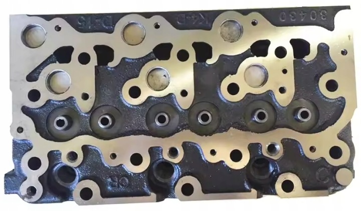 CULASSE MOTEUR NEUF KUBOTA 1A033-03042