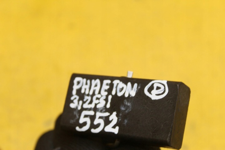 CAPTEUR NIVEAU CARBURANTS VW PHAETON 3D0919673G