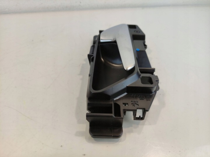 PEUGEOT 3008 II 2 POIGNÉE WEWNETRZA DROIT ARRIÈRE 98201552