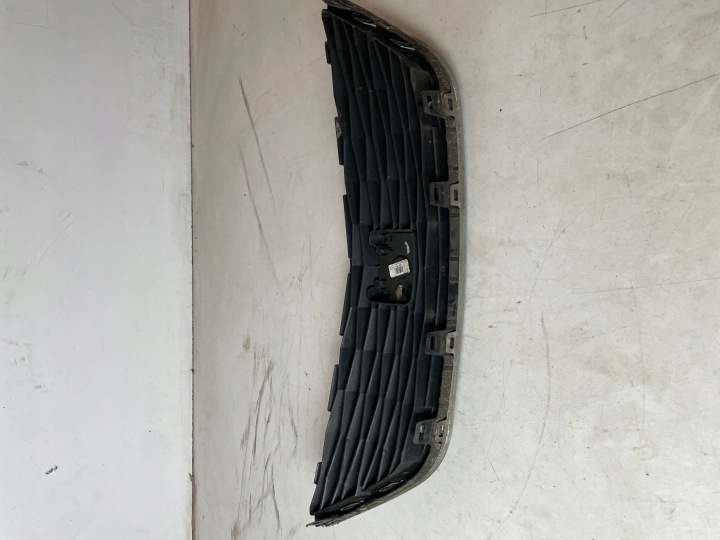 GRILLE CALANDRE RADIATEUR SEAT IBIZA IV