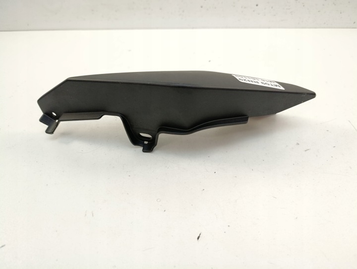 YAMAHA MT09 RN29 QUEUE PLASTIQUE GAUCHE