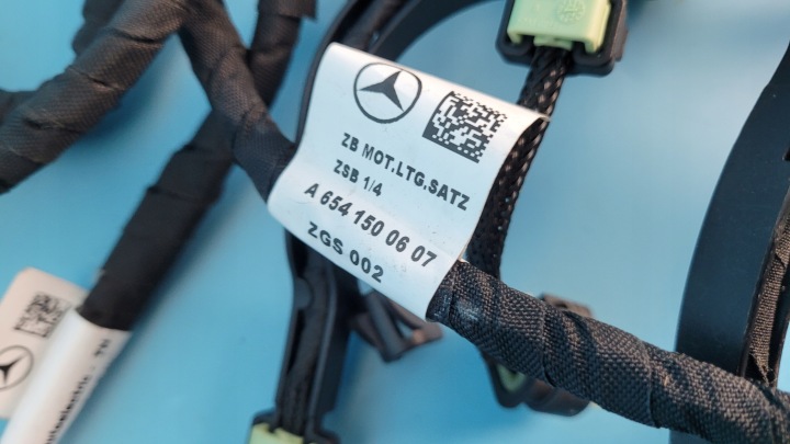 MERCEDES W206 C200 23R FAISCEAU DE CÂBLES INSTALLATION ÉLECTRIQUE MOTEUR A6541500607 A6541507806