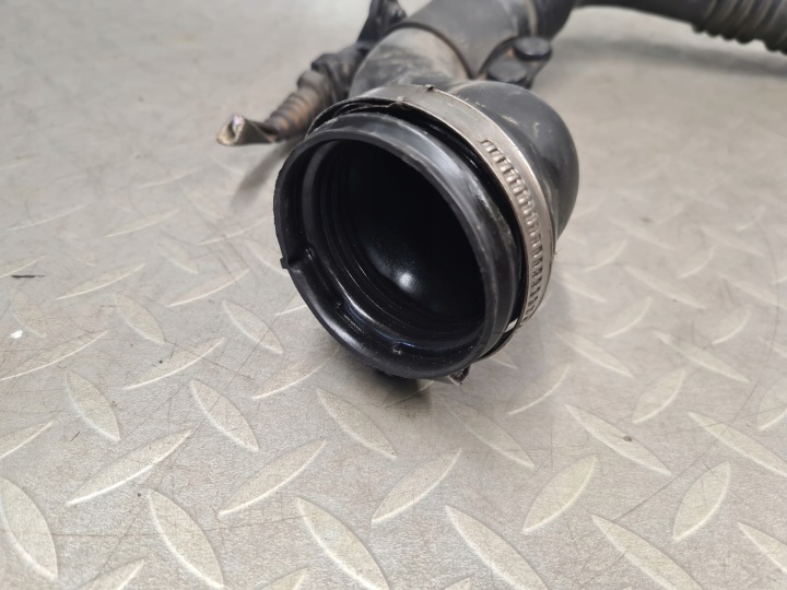 TUYAU TUYAU FIL ÉCHANGEUR D'AIR DE SURALIMENTATION ASTRA IV J 1.4 TURBO 13265276