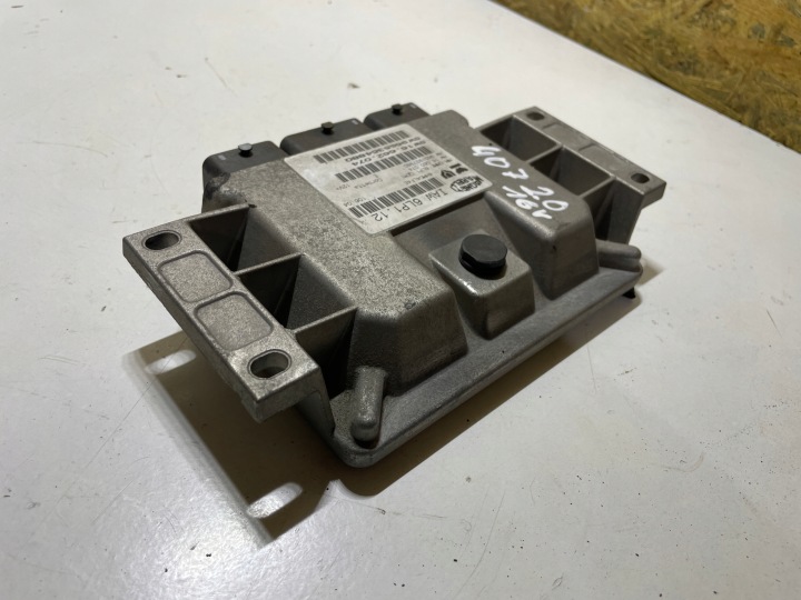 CONTRÔLEUR MOTEUR 9655354880 9651927980 PEUGEOT 407 2.0 16V
