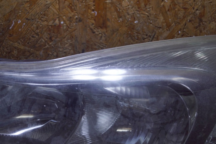 OPEL CORSA D LIFT PHARE GAUCHE AVANT UK (C1667)