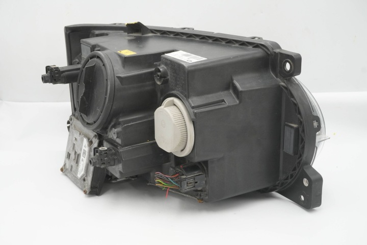PHARE AVANT GAUCHE LAND ROVER RANGE ROVER L322 AH42-13W030-EB