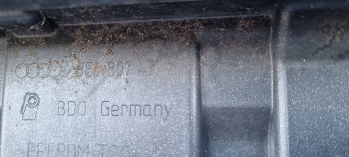 AUDI A4 B7 2004- PARE-CHOCS AVANT ORIGINAL C374